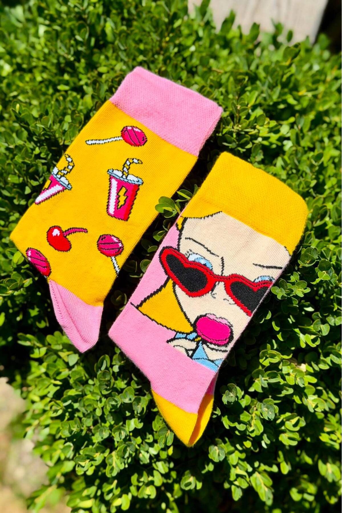 Unisex Sağlı Sollu Şekerli Kız Desenli Soket Çorap