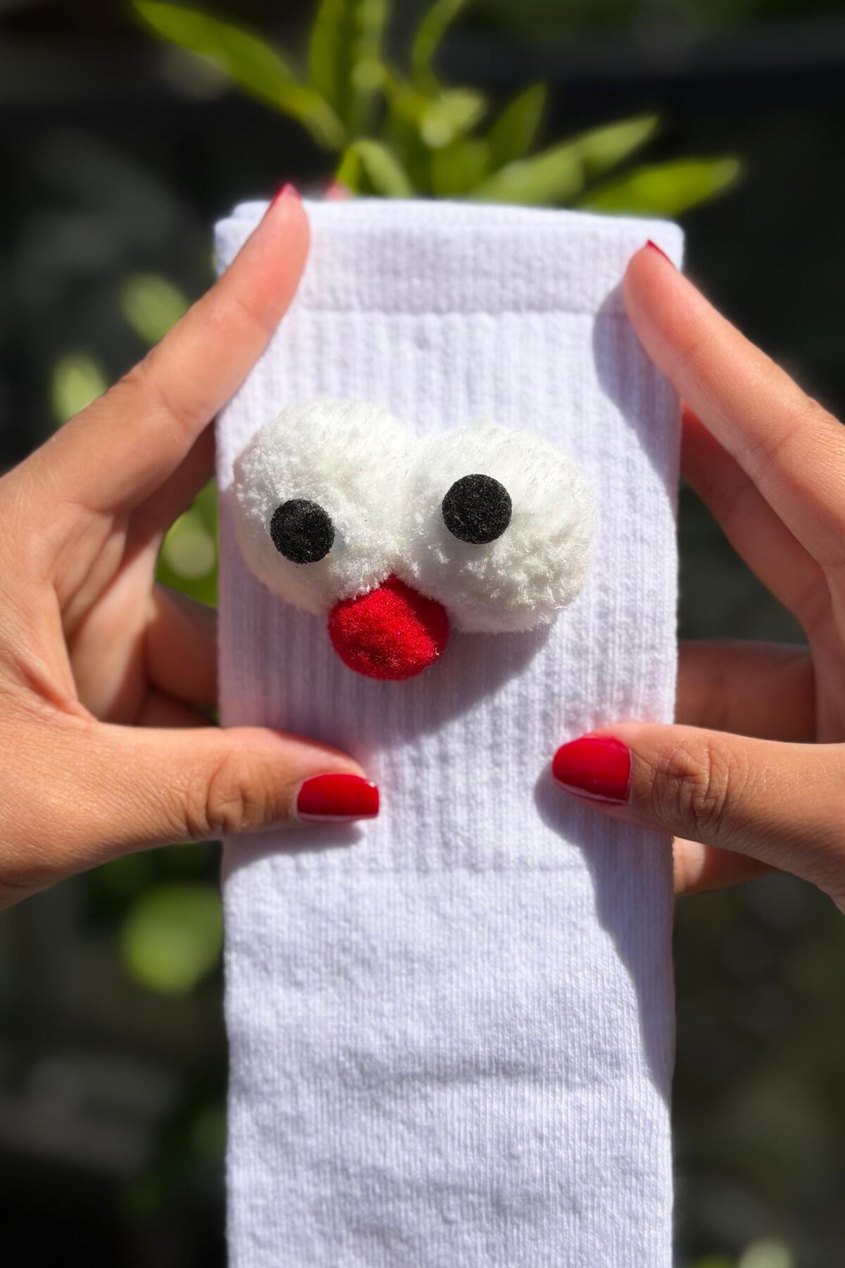 Unisex Beyaz Pörtlek Gözlü Eğlenceli Soket Çorap