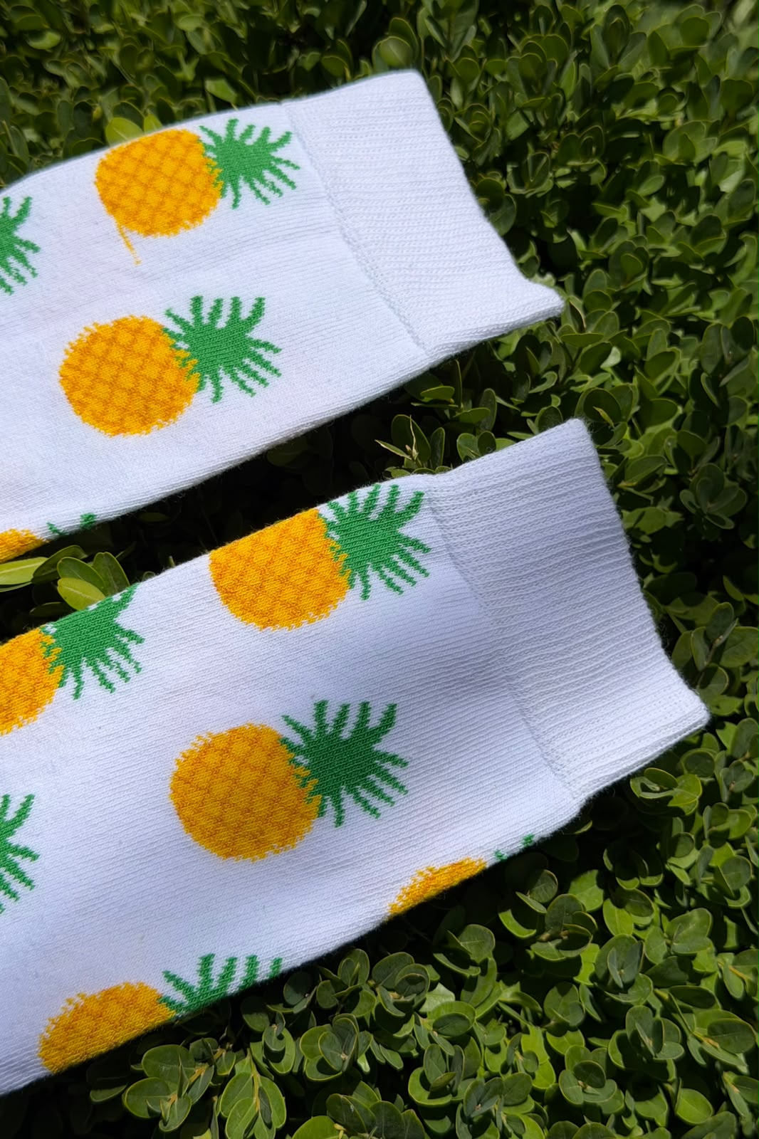 Ananas Desenli Beyaz Soket Çorap